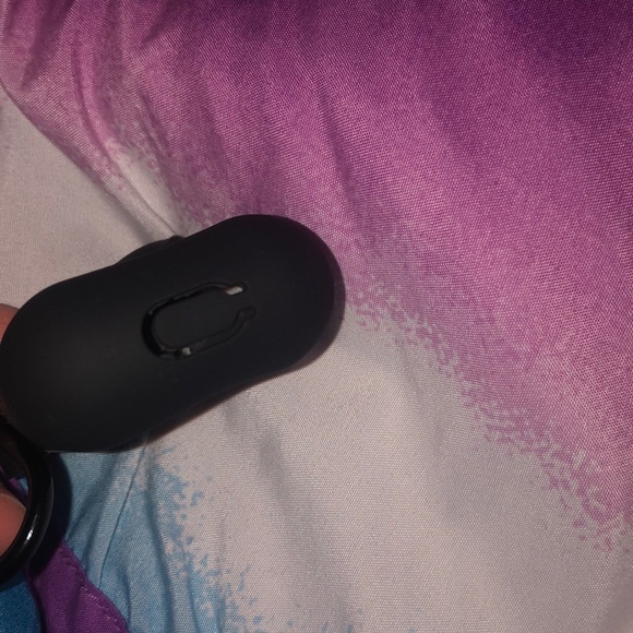 Black Airpod Case - Picture 3 of 3